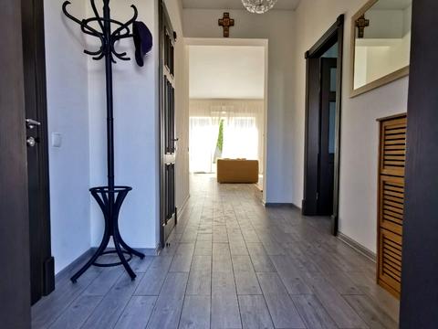 будинок за адресою Соборна вул. ()