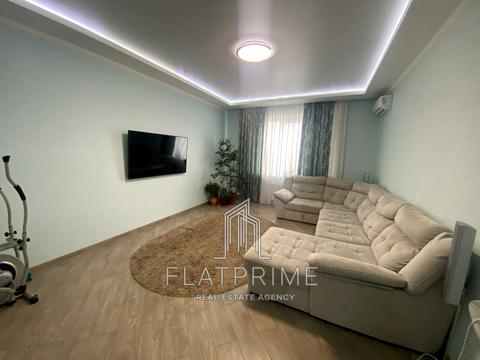 квартира за адресою Кирило-Мефодіївська вул., 2