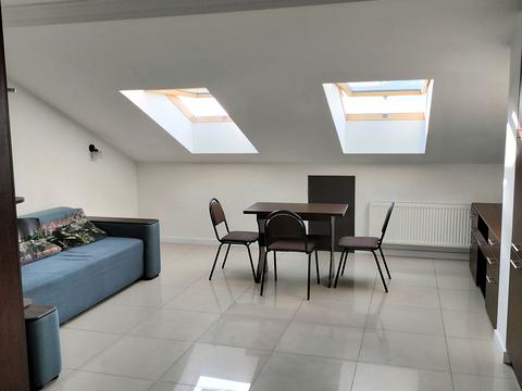 квартира за адресою Успішна вул., 28