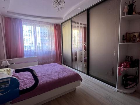 квартира по адресу Раисы Окипной ул., 8