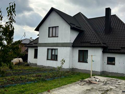 квартира за адресою Світанкова вул., 14