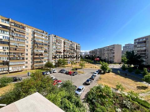 квартира по адресу Драгоманова ул., 44-А