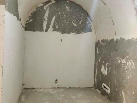 комерційна за адресою Польська вул., 21