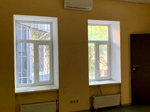 комерційна за адресою Рішельєвська вул. (Ленина улица), 53