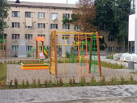 квартира за адресою Привокзальна вул. (Героїв Сталінграду), 30