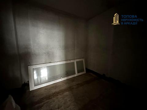 квартира за адресою Каркашадзе пров. (Цегляний), 7