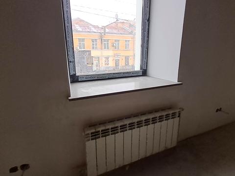 комерційна за адресою Жилянська вул., 146