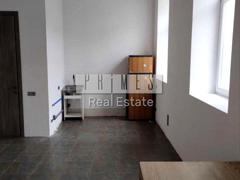 комерційна за адресою Кожум'яцька вул., 20-Б