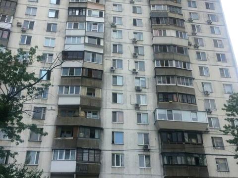 квартира за адресою Амвросія Бучми бульв., 8