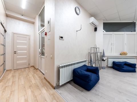 комерційна за адресою Перемишльська вул. (Червонопільська), 2-Г