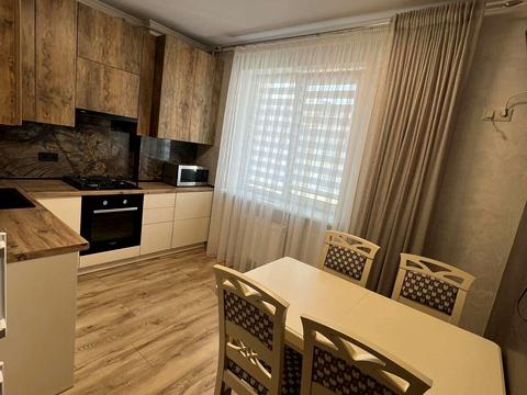 квартира за адресою Лабунського, 1