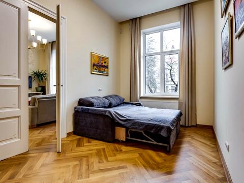 квартира по адресу Коновальца ул. (Энгельса), 95