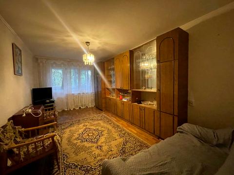 квартира за адресою Олексія Вадатурського вул. (Маршала Малиновського), 35