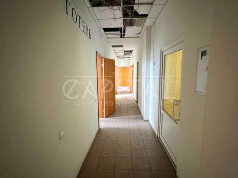 комерційна за адресою Федора Ернста вул., 4