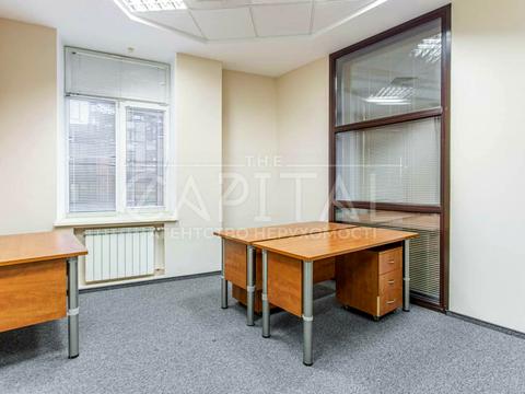 комерційна за адресою Старонаводницька вул., 13