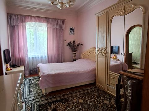 будинок за адресою Міська лікарня