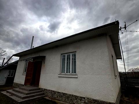 дом по адресу Центральна