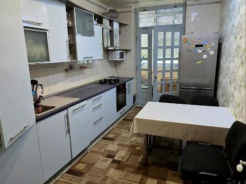 квартира за адресою Незалежності вул. (Титова), 11