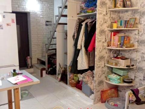 будинок за адресою Шкільна вул., 10б