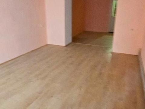 квартира за адресою Злуки, 25