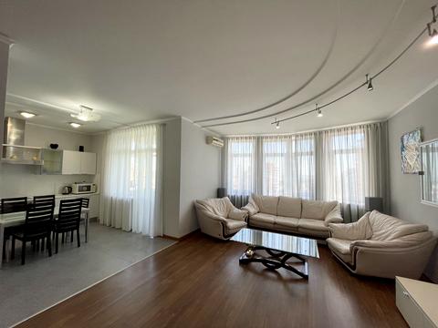 квартира по адресу Леси Украинки бульв., 30-Б