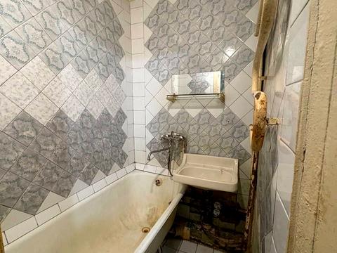 квартира за адресою Ореста Левицького вул. (Академіка Курчатова), 20