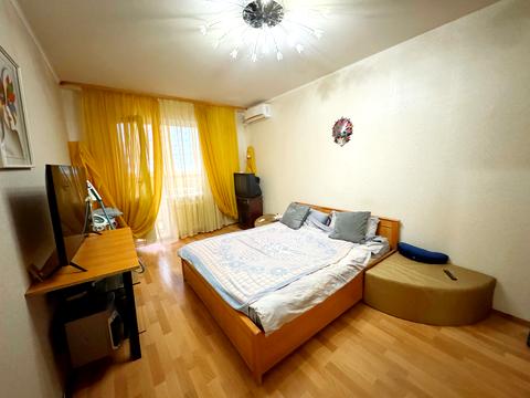 квартира за адресою Драгоманова вул., 1-Д