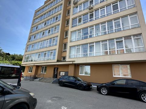 квартира за адресою Володимира Великого вул., 5