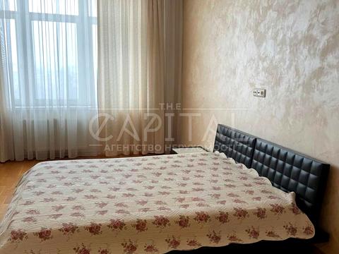 квартира по адресу Круглоуниверситетская ул., 3-5