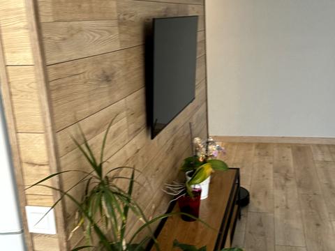 квартира за адресою житловий масив Тополя-1 вул., 8