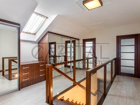 дом по адресу Василя Довгича