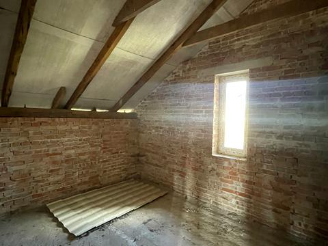 будинок за адресою 5-та Білогорська вул., 8