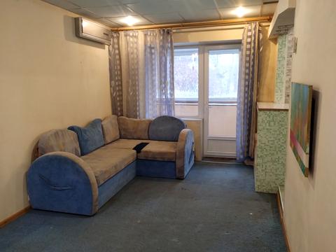 квартира за адресою Героїв Крут вул. (Валентини Терешкової), 16