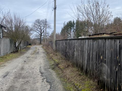 участок по адресу Центральна, 36
