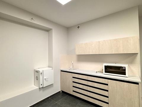 комерційна за адресою Івана Мазепи вул. (Щорса), 37