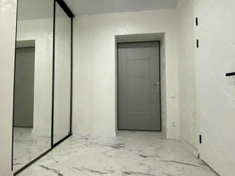 квартира за адресою Дніпро, Миру просп., 2-К