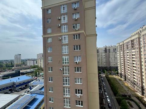 квартира за адресою Віталія Нестеренка вул., 1б