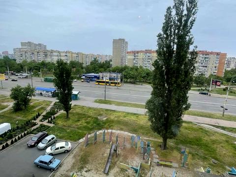 квартира по адресу Червоной Калины просп. (Владимира Маяковского), 36/7