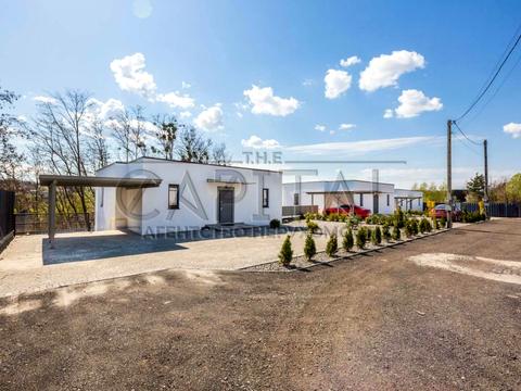 будинок за адресою Ягідна