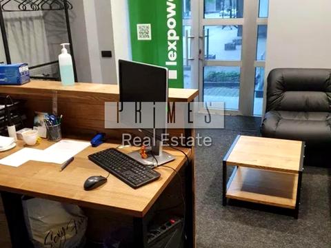 комерційна за адресою Інститутська вул., 22/7