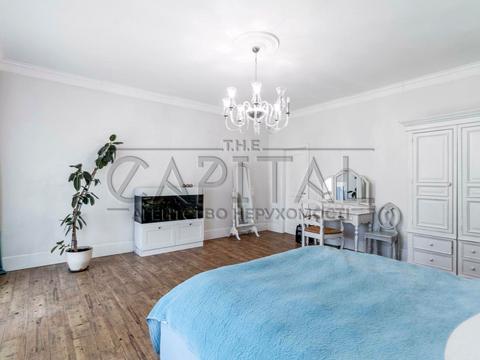 будинок за адресою Київська вул., 10