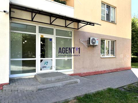 комерційна за адресою Валерія Лобановського вул., 19