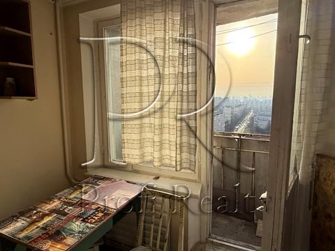 квартира за адресою Братиславська вул., 12