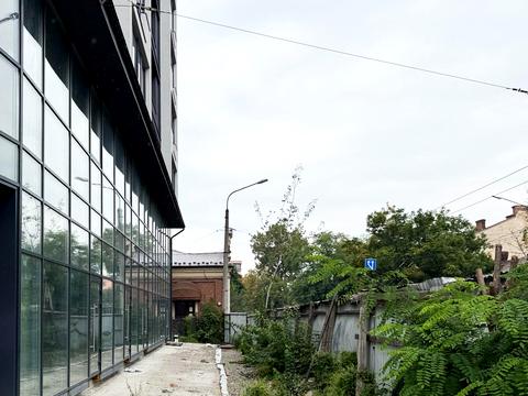 комерційна за адресою Василіянок вул., 43