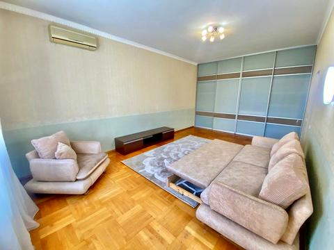 квартира за адресою Володимира Івасюка просп. (Героїв Сталінграду), 6
