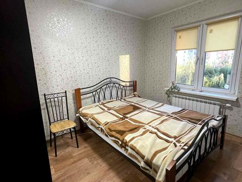 квартира за адресою Київ, Григорія Ващенка вул., 5