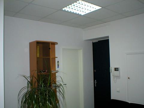 комерційна за адресою Саксаганського вул., 60-А