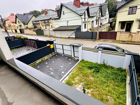 будинок за адресою Білозіра