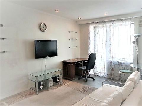 квартира за адресою Набережно-Хрещатицька вул., 35