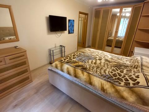 квартира за адресою Євгена Коновальця вул. (Щорса), 15